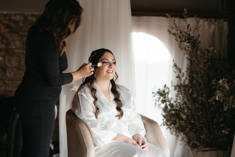 servicio de maquillaje y peinado para novias